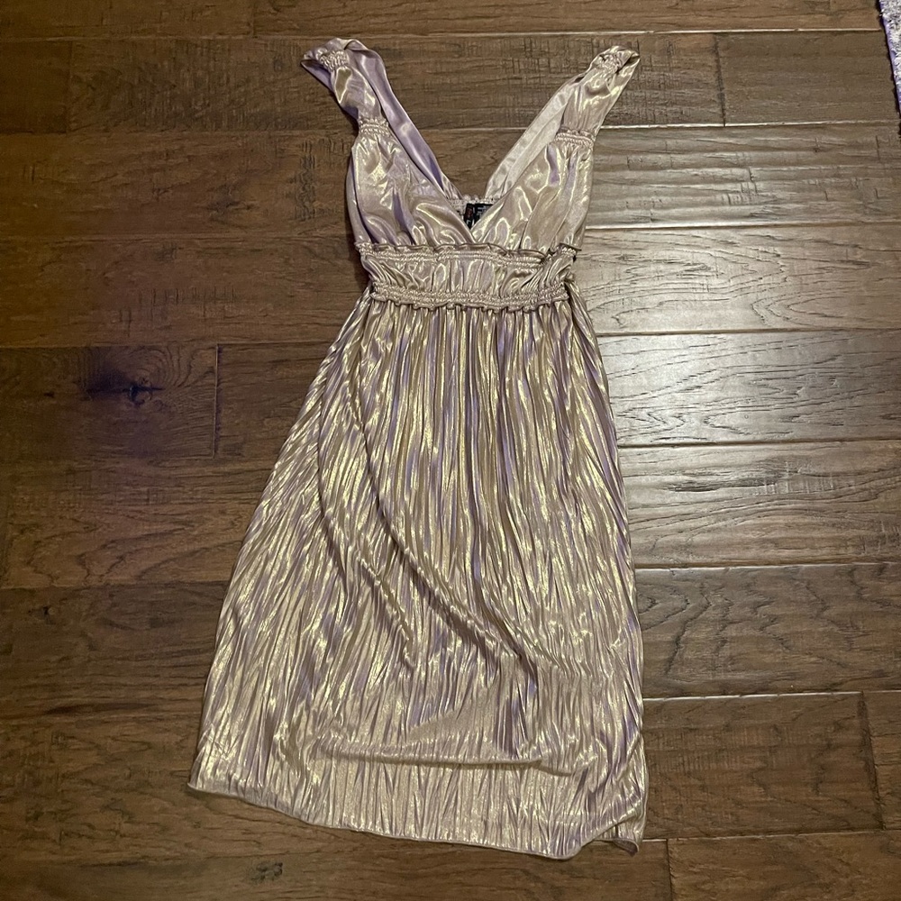 Like new…only worn once! Gold Shiny Dress (M)